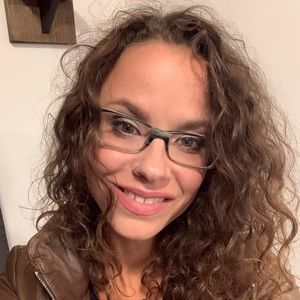 Meet your Posher, Kristen